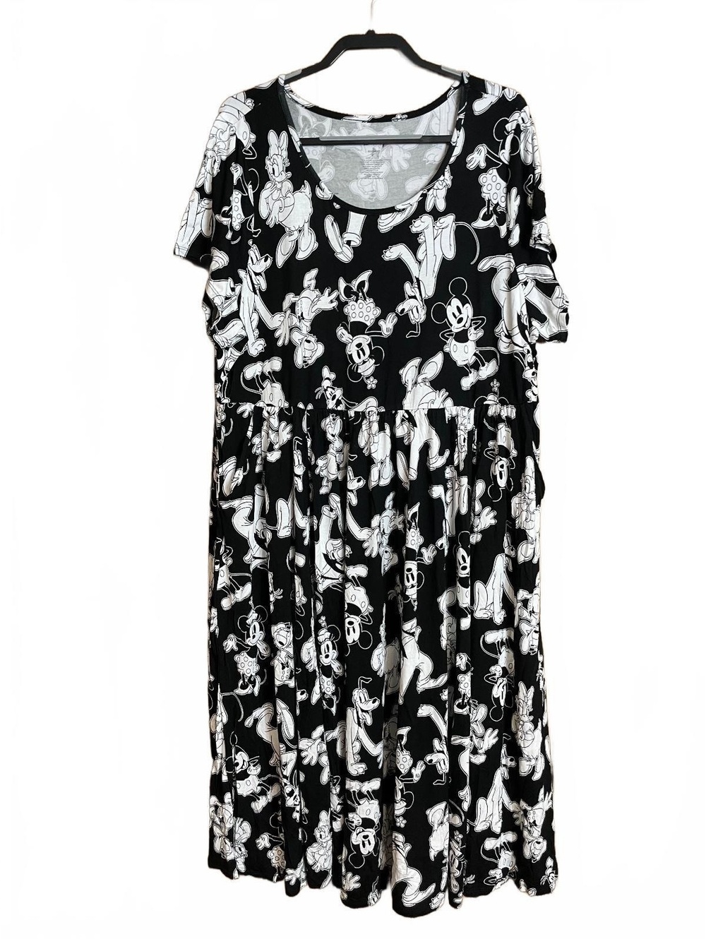 Disney Mickey Mouse & Friends black & White midi dress 4X